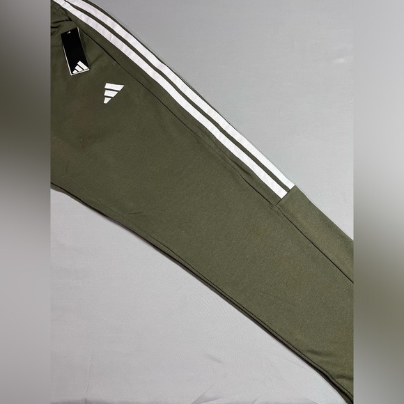 Adidas Sportswear 3-Stripe Fleece Joggers Green White Logo NWT - Picture 4 of 7